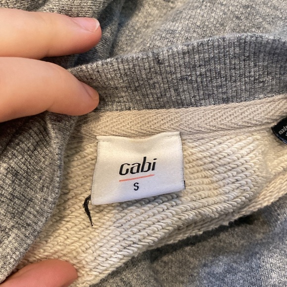Cabi Cropped Sweater with Knitted Sleeves - Picture 3 of 4